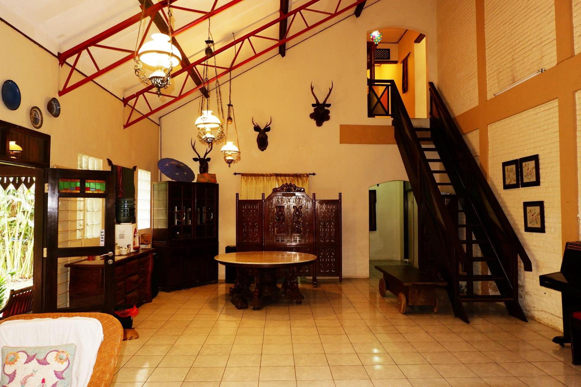 Cemara'S Homestay Batu  Eksteriør bilde